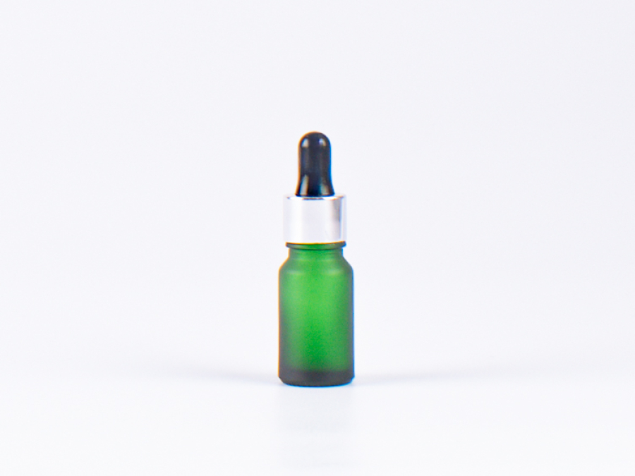Grünglasflasche 10ml, mit Pipette silber-glanz